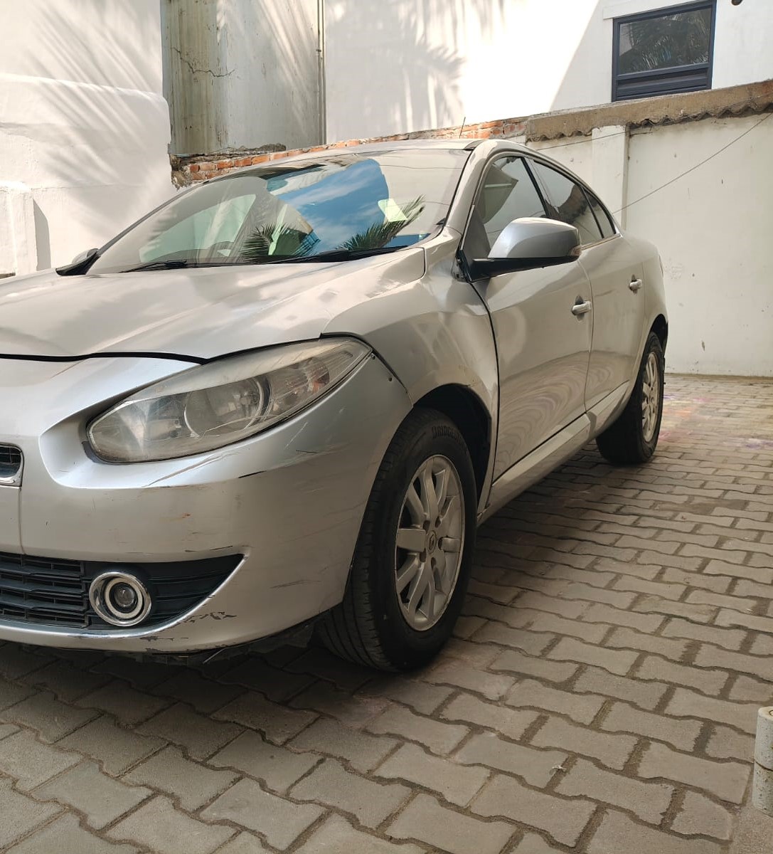 Renault Fluence(2011-2014) 1.5 E2